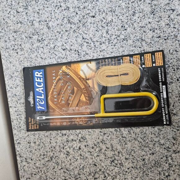 5 item Baseball Lovers Stocking Stuffer - Picture 6 of 7